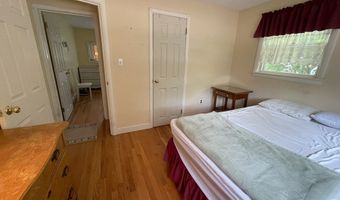 34 Millbrook Rd, Beverly, MA 01915