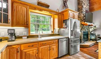 1647 Cottonville Ave, Arkdale, WI 54613