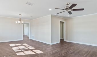 813 Dalzell St, Shreveport, LA 71104