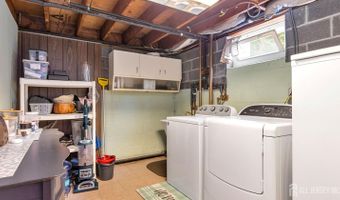 29 Cornell St, Avenel, NJ 07001