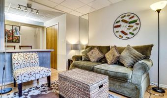 1111 ARLINGTON Blvd #812, Arlington, VA 22209