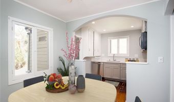 453 E Sacramento St, Altadena, CA 91001