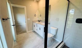 61 Skipton Dr, Bella Vista, AR 72714