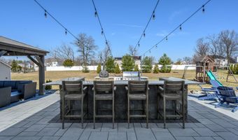 41 Gina Dr, Allentown, NJ 08501