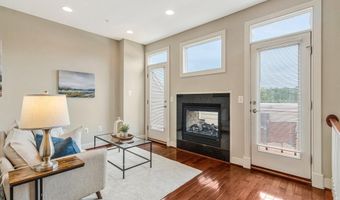 4531 WESTHALL Dr NW, Washington, DC 20007