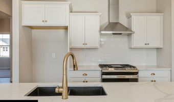 413 NE 59th St, Ankeny, IA 50021