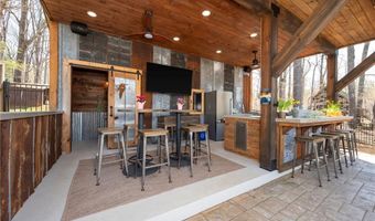 153 Finn Hollow Ln, Advance, NC 27006
