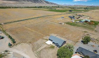 8 Lakota Ct, Cody, WY 82414