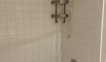 5925 KIRKCALDY Ln, Alexandria, VA 22315