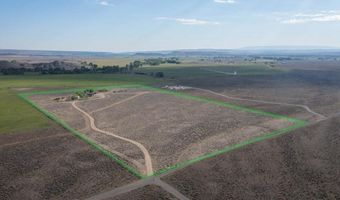 63 Jack Rabbit Ln, Clark, WY 82435