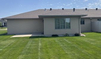2519 Whisper Wind Dr, Aberdeen, SD 57401