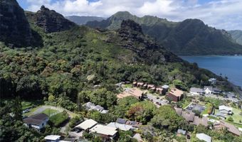 51-618 C Kamehameha Hwy, Kaaawa, HI 96730