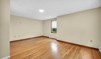 24 Iron Gate Ln, Cromwell, CT 06416