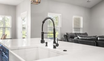 151 Hayden Dr, Beebe, AR 72012