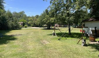 19897 Solomon Blatt Ave, Blackville, SC 29817