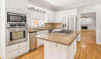 660 Belgrave Ln, Tucker, GA 30084
