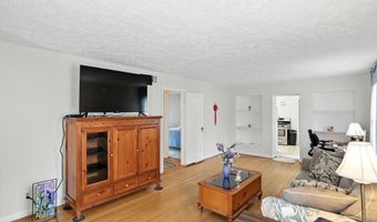 95 S 11th Ave, Beech Grove, IN 46107
