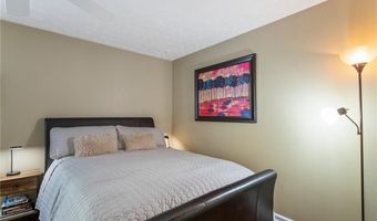 205 Weatherstone Xing, Woodstock, GA 30188