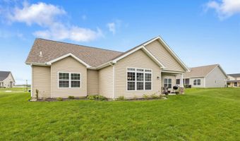 5609 Bear Creek Pass, Auburn, IN 46706