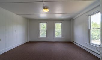1092 NH RT 175 Apt #4, Campton, NH 03223