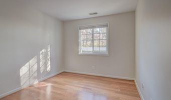 5210 MARIS Ave, Alexandria, VA 22304