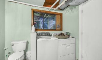 20151 S HENRICI Rd, Oregon City, OR 97045