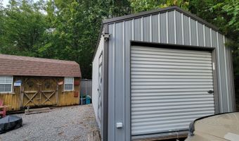 266 Carmel Ln, Albany, KY 42602