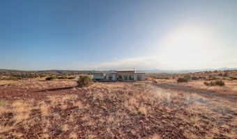 28 Scenic Rdg S, Alpine, TX 79830