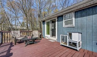 72 Tunkhannock Dr, Albrightsville, PA 18210