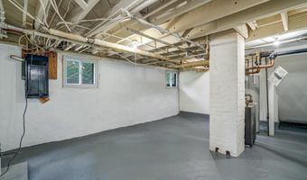 3201 N PERSHING Dr, Arlington, VA 22201