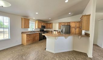 520 N Crooked Ln, Benson, AZ 85602