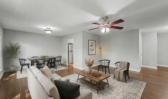 1704 S Highland Ave, Arlington Heights, IL 60005