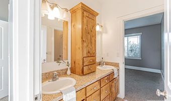 2802 S Hidden Hutch Dr, Ammon, ID 83401