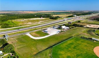 212 S Hickory St, Abbott, TX 76621