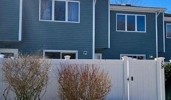 50 S Bay Dr 19, Narragansett, RI 02882