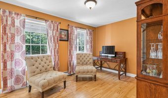 40 Haley Rd, Arundel, ME 04046