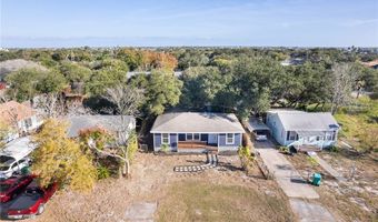943 S Whitney St, Aransas Pass, TX 78336