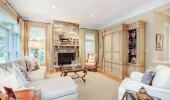 7927 SANDALFOOT Dr, Potomac, MD 20854