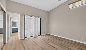 7804 Oakland Ave NE, Albuquerque, NM 87122