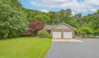 1221 Bridge Park Dr, Alton, IL 62002