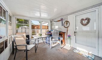 510 Missouri River Ct, Adrian, MI 49221