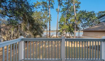 102 Battery Ln 102, Beaufort, SC 29902