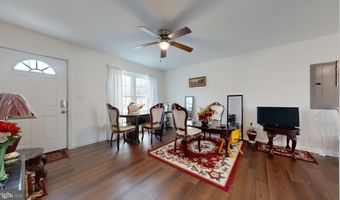 533 W 7TH St, Laurel, DE 19956