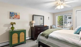 7 Wake Robin Rd 310, Lincoln, RI 02865