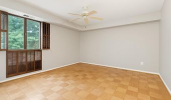 4408 ISLAND Pl 202, Annandale, VA 22003