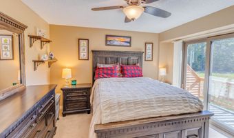 96 Fairway Dr 1, Ashland, NH 03217