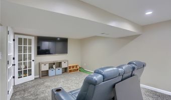409 Shoreham Dr, Allison Park, PA 15101