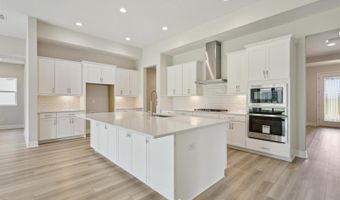 5178 EVERLONG Dr, Apollo Beach, FL 33572