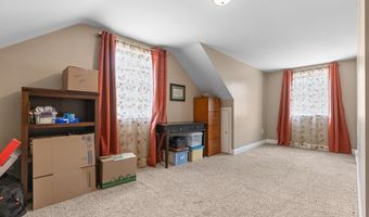 958 Cornell Dr, Alliance, OH 44601