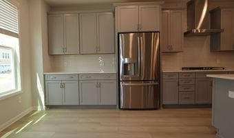 2724 Hunter Woods Dr, Apex, NC 27502